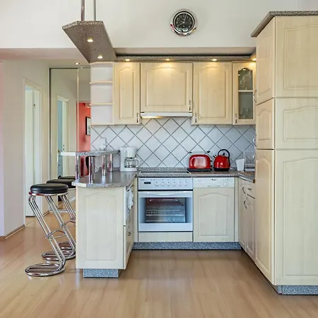 Chrobry Z Parkingiem W Cenie - Visitopl Apartament *